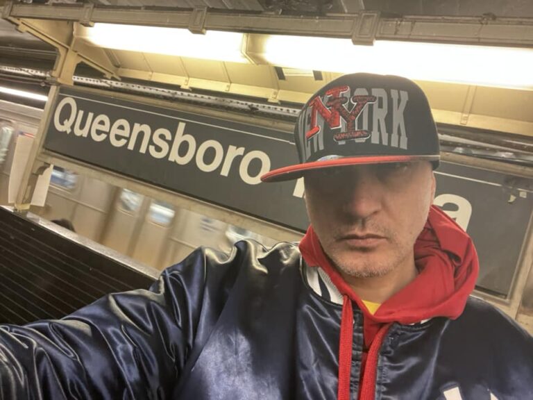 dj akil queensboro plazza